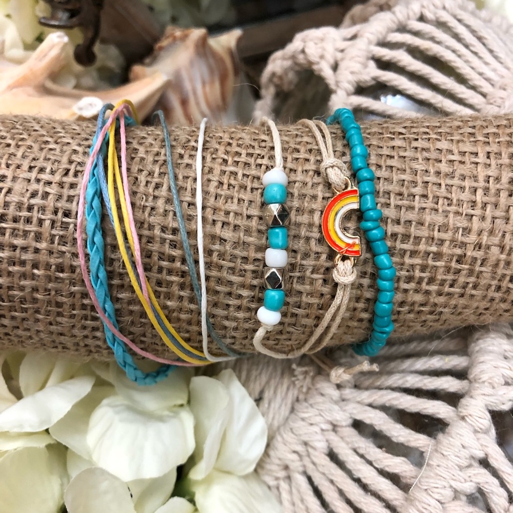 🌼2/$20🌼”Sunshine In My Pocket” Bracelet Set